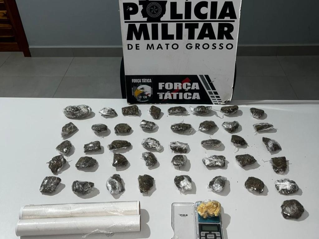 For�a T�tica apreende duas adolescentes por tr�fico de drogas em Matup�