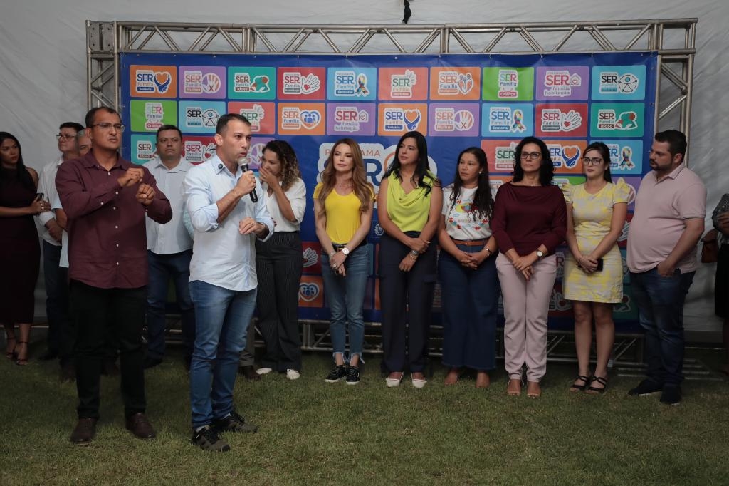 Com presen�a da primeira-dama de MT, munic�pios de Araguaiana e Pontal do Araguaia recebem Mutir�o da Cidadania