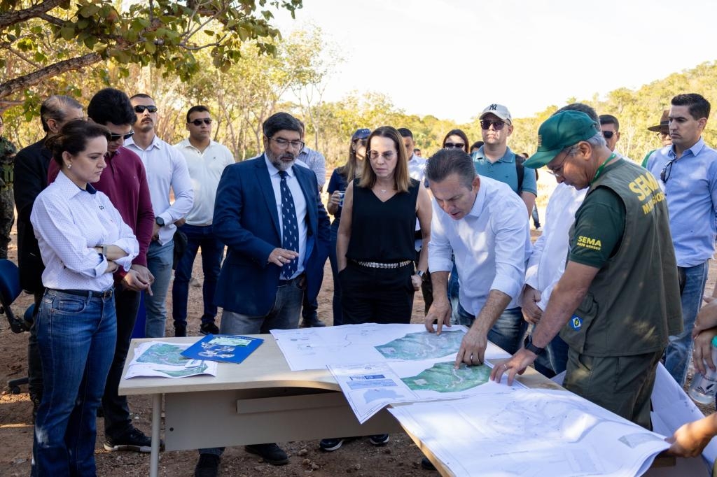 Sema apresenta projetos para execu��o de obras e recupera��o de �reas no Morro de Santo Ant�nio