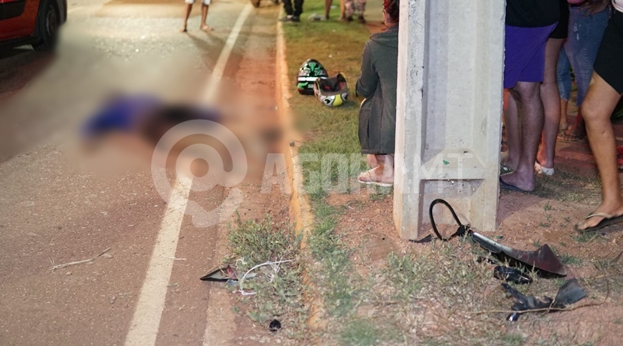 Motociclista de 22 anos morre ap�s colidir com poste 