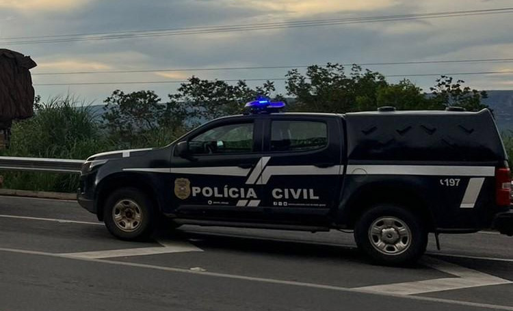 Pol�cia Civil prende foragida da Justi�a por homic�dio em Cocalinho
