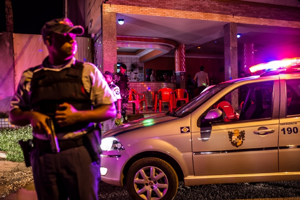 Churrasco entre amigos termina em duas tentativas de homic�dio ap�s importuna��o sexual