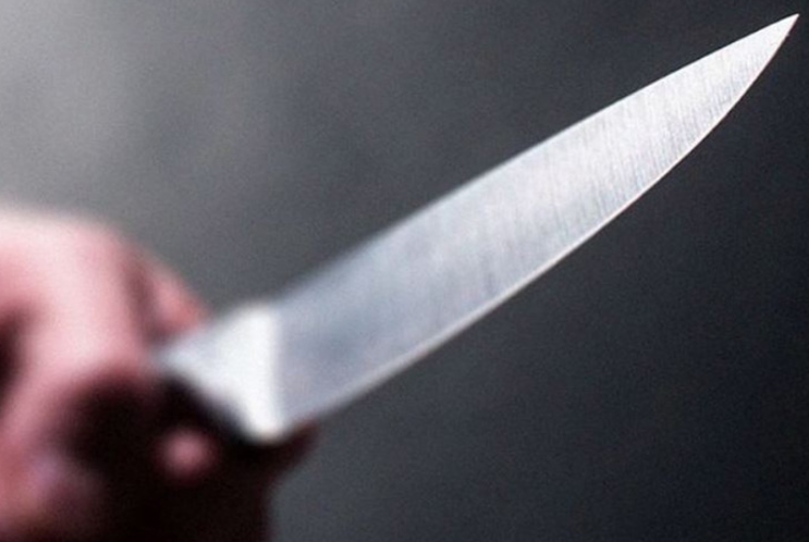 Homem de 50 anos � esfaqueado pela companheira em Cuiab�