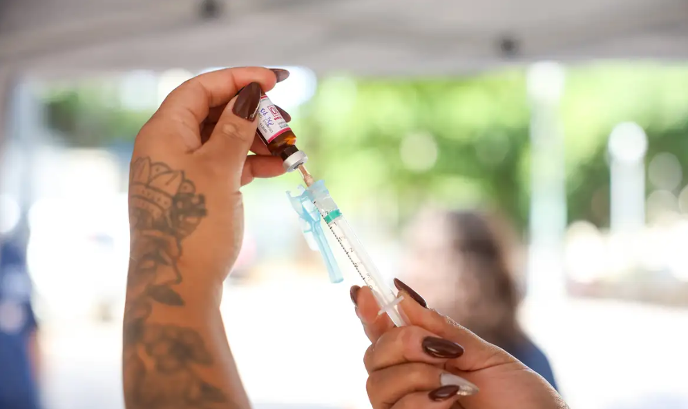 Minist�rio da Sa�de abre consulta p�blica sobre inclus�o da vacina contra meningite tipo B no SUS