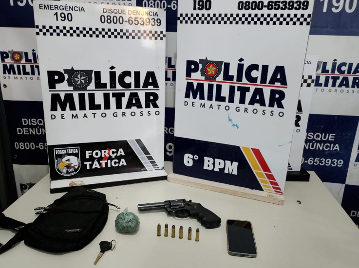 Pol�cia Militar conduz cinco faccionados e apreende arma de fogo em C�ceres
