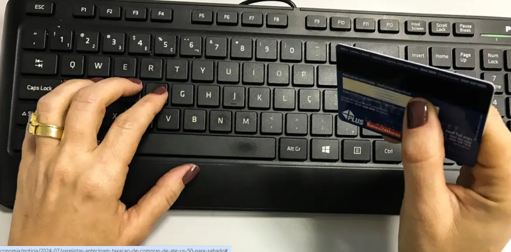 Varejistas antecipam taxa��o de compras de at� US$ 50 para s�bado