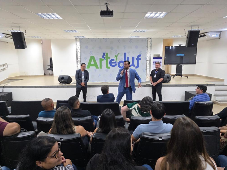 Arte e esporte ganham voz pr�pria nas escolas t�cnicas estaduais de Mato Grosso