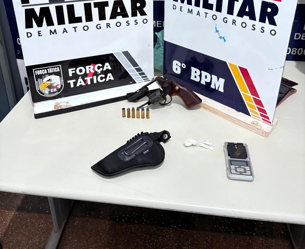 Pol�cia Militar prende quatro faccionados e apreende arma de fogo e muni��es