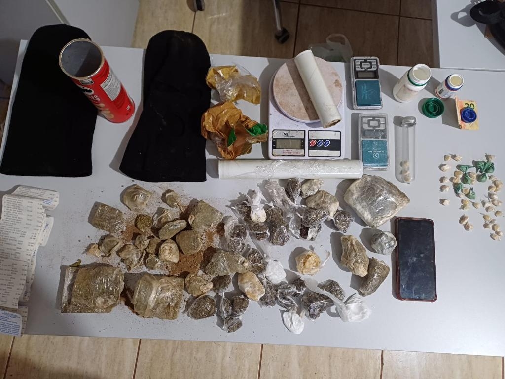 Pol�cia Civil cumpre 16 mandados contra fac��o criminosa em Alto Taquari