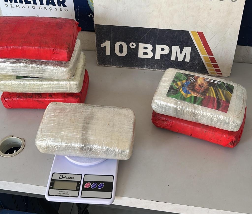 PM apreende sete tabletes de maconha e prende casal por tr�fico de drogas em Cuiab�