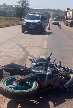 Motociclista fica gravemente ferido em coliso com picape no anel virio de Rondonpolis