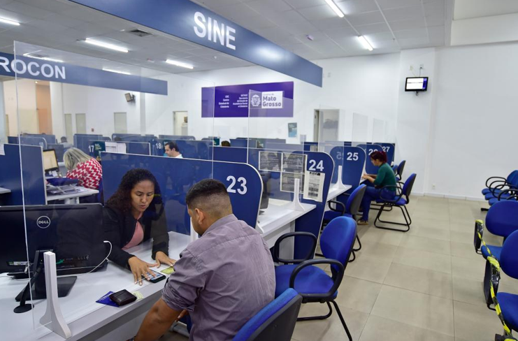Sine Estadual disponibiliza mais de 2,4 mil vagas de trabalho nesta semana