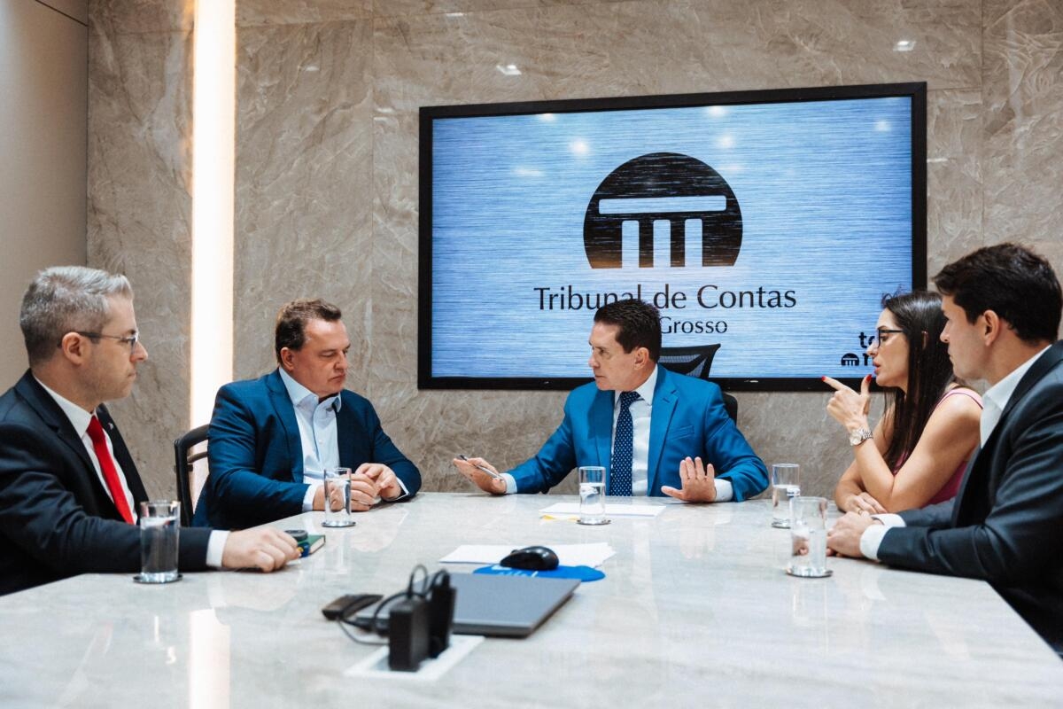 ALMT e TCE pedem a suspens�o do pagamento de consignados suspeitos por 120 dias em defesa dos servidores