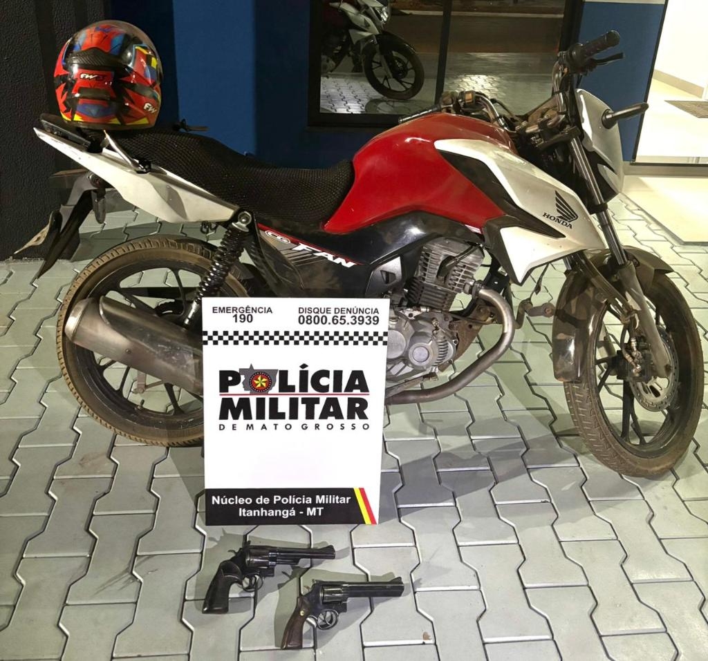 Pol�cia Militar conduz dois faccionados e apreende armas de fogo em Itanhang�