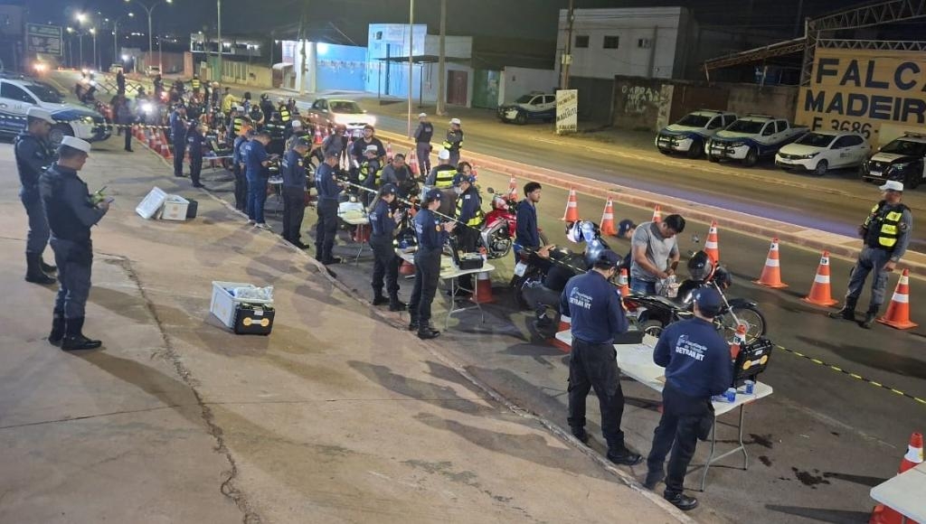 Opera��o Lei Seca prende quatro motociclistas por embriaguez em V�rzea Grande