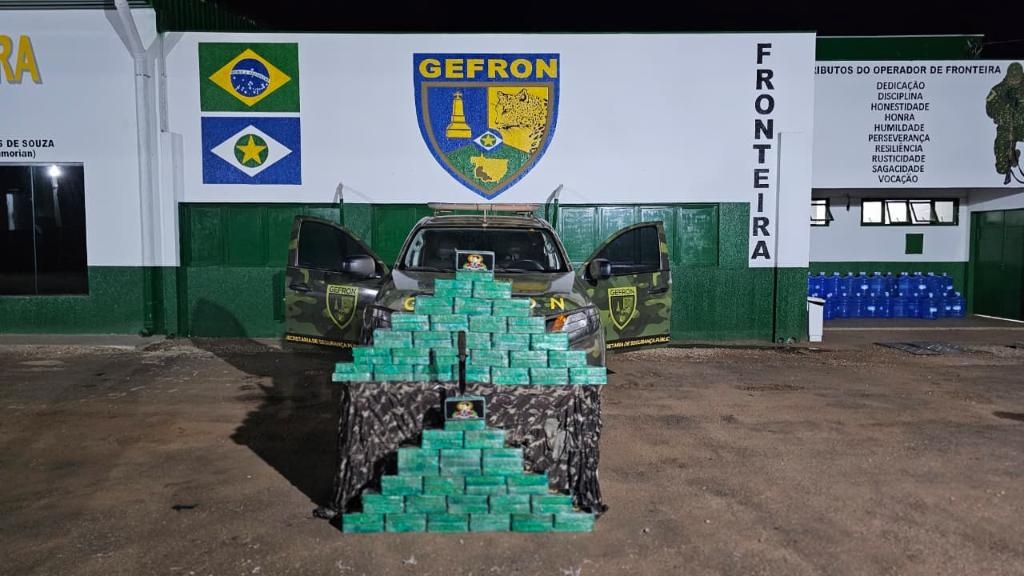 Gefron apreende 101 quilos de coca�na e causa preju�zo de R$ 1,8 milh�o �s fac��es criminosas