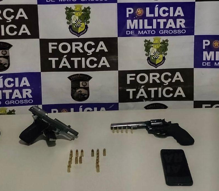 Homem � preso com duas armas e muni��es pela For�a T�tica em Rondon�polis