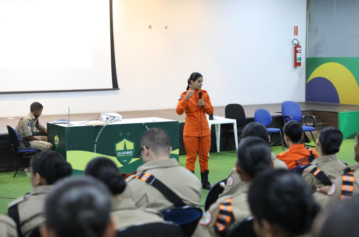 Corpo de Bombeiros capacita militares para atendimento humanizado s mulheres vtimas de violncia