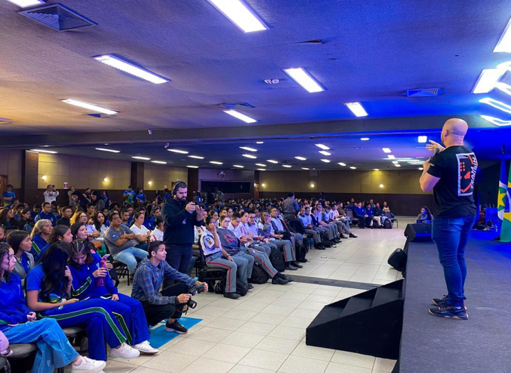 Escolas estaduais devem realizar inscri��o antecipada para participar da ExpoEstudantil 2025