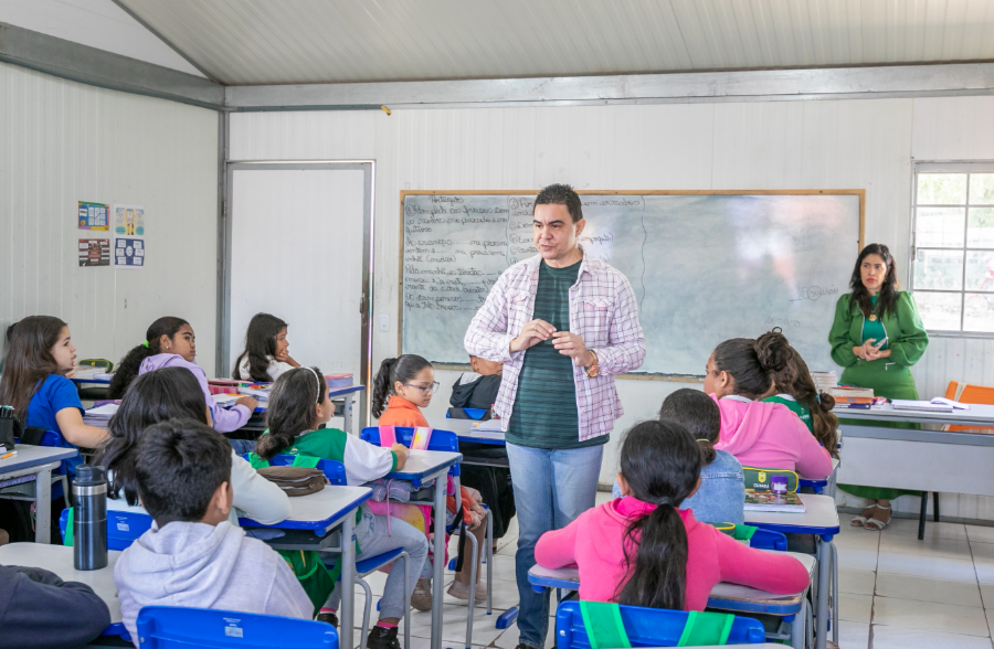 Crian�as participam de palestra �Bullying Acabou Aqui� em escola de Cuiab�