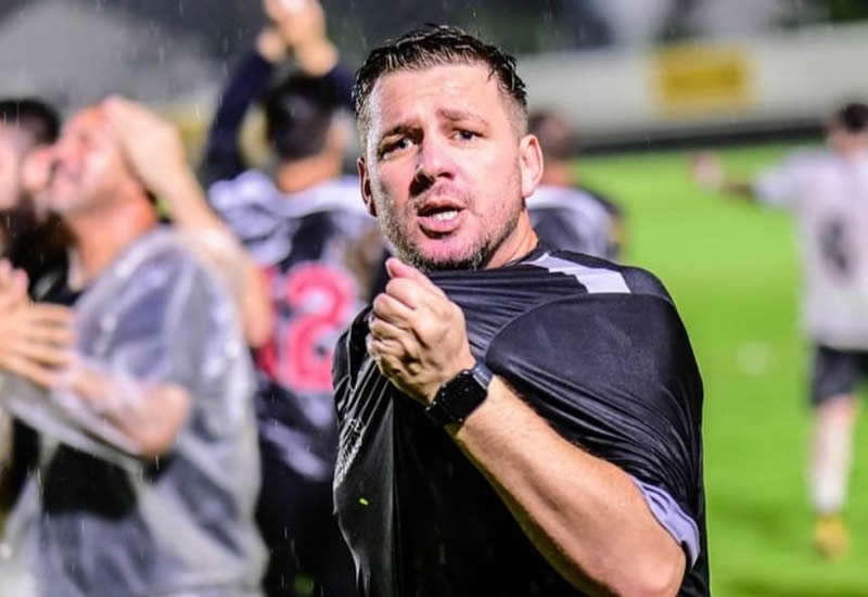 Entenda as raz�es da perman�ncia de Lucas Isotton no Mixto  