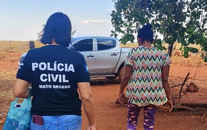 Foragida por tr�fico de drogas � localizada e presa ap�s den�ncia de viol�ncia dom�stica