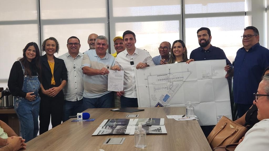 Seduc assina conv�nio com Prefeitura de Barra do Gar�as para constru��o de Col�gio Estadual Integrado