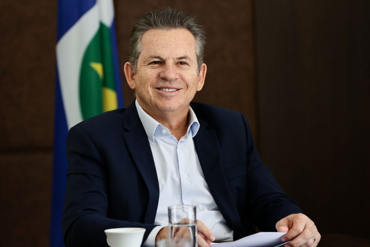 Governador Mauro Mendes sofre queda durante vistoria no Parque Novo Mato Grosso