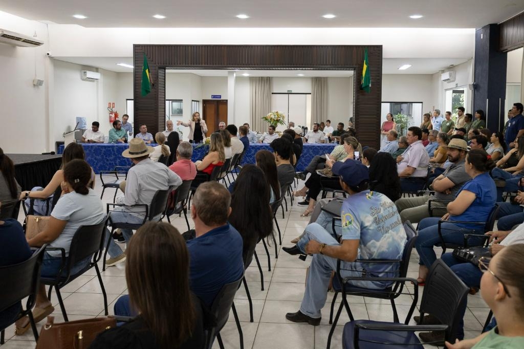 Mutiro do CAR Digital 2.0 em Campo atende produtores rurais de 17 municpios