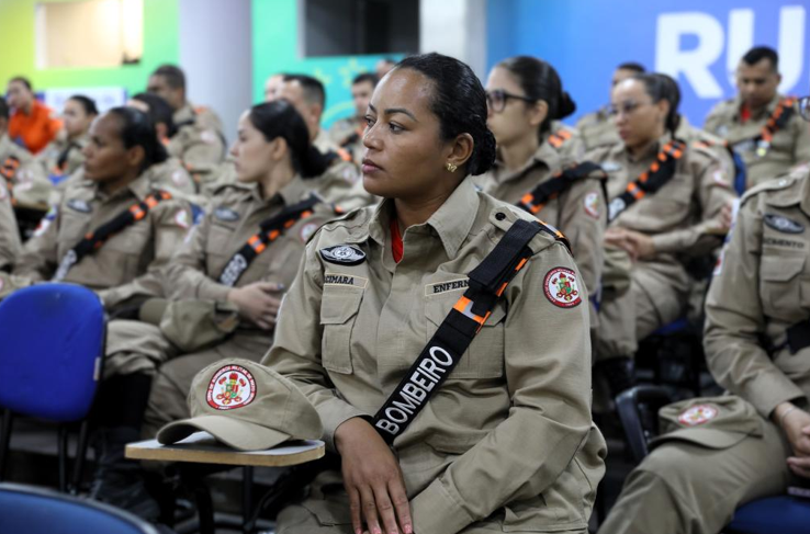 Corpo de Bombeiros capacita 454 militares para atender mulheres vtimas de violncia
