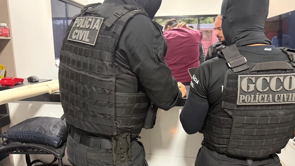 Pol�cia Civil prende investigado da Opera��o Conductor que transportou drogas em ve�culo da prefeitura