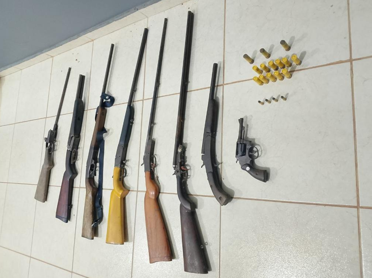 Homem � preso pelo Batalh�o Ambiental com armas, muni��es e carne de animal silvestre