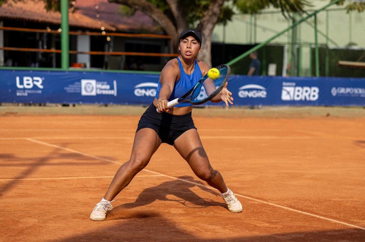 Atletas internacionais e nacionais participam do Circuito Mundial de T�nis realizado em Cuiab�