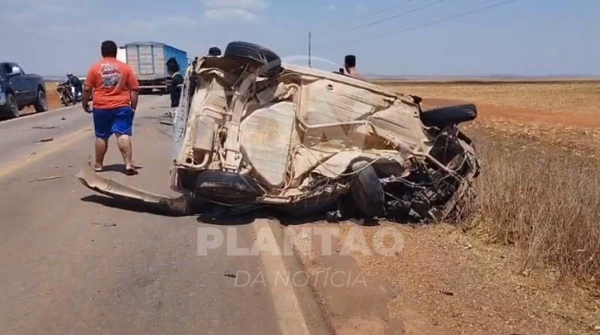 Motorista morre em coliso frontal entre Uno e SW4 na MT-251 em Campo Verde