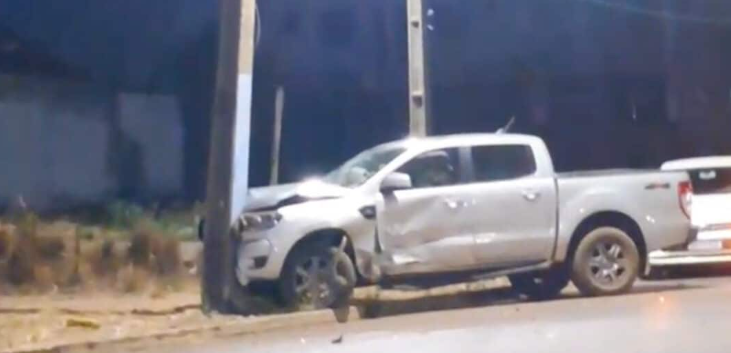 Criana fica ferida em coliso entre caminhonete e carro em Sinop