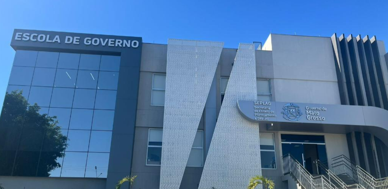 Escola de Governo oferta dois cursos sobre IA e pesquisa acadmica