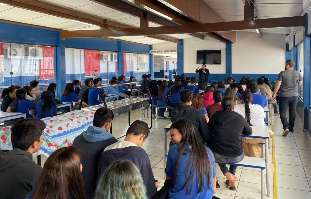 Palestra do Procon-MT destaca prote��o de dados e combate ao cyberbullying