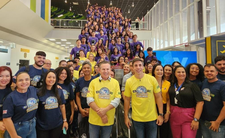 Estudantes da rede estadual embarcam para intercmbio na Inglaterra cheios de expectativas