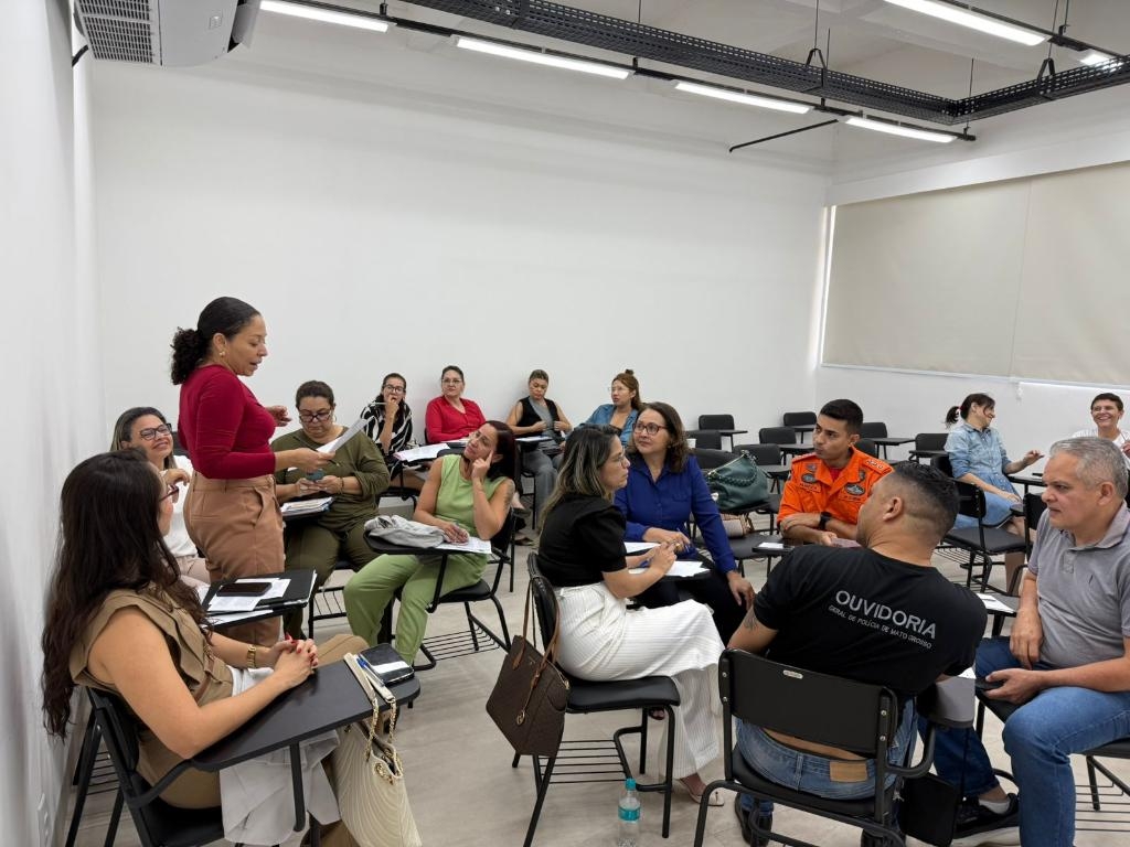 Rede de Ouvidorias se capacita em Linguagem Simples para melhorar comunicao com o cidado