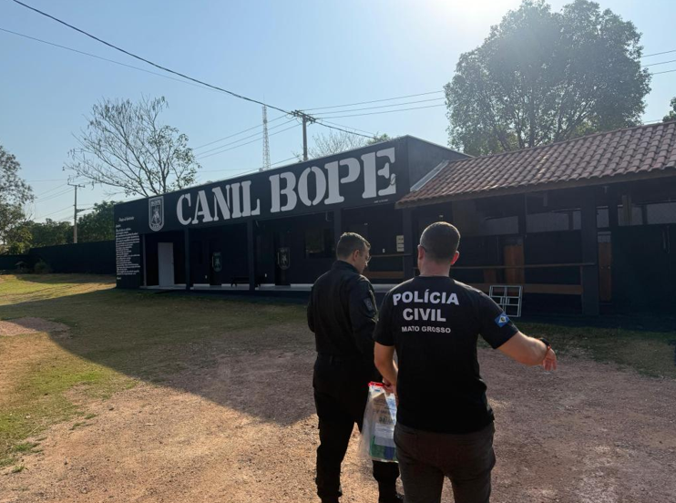 Pol�cia Civil entrega drogas para treinamento de c�es do Bope