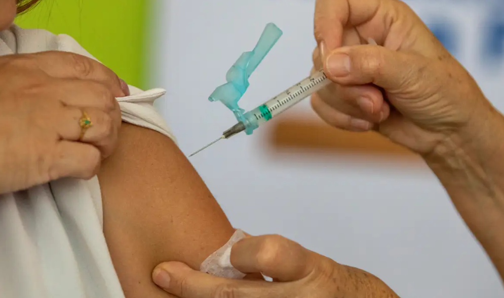 Minist�rio da Sa�de abre consulta p�blica sobre inclus�o da vacina contra herpes z�ster no SUS