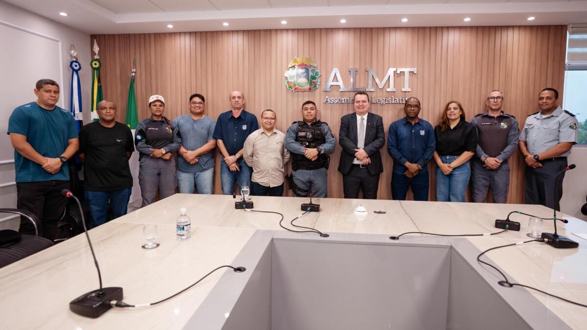 Max garante promoo de militares junto ao governo de Mato Grosso