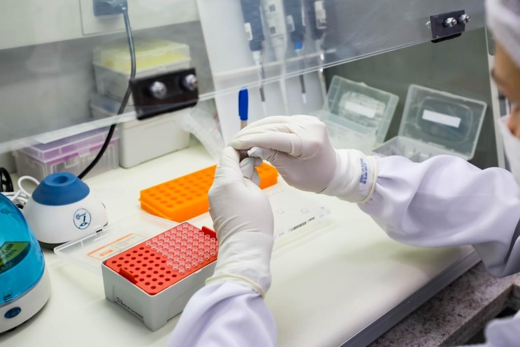 Lacen identifica circula��o de nova variante recombinante da Covid-19 em MT