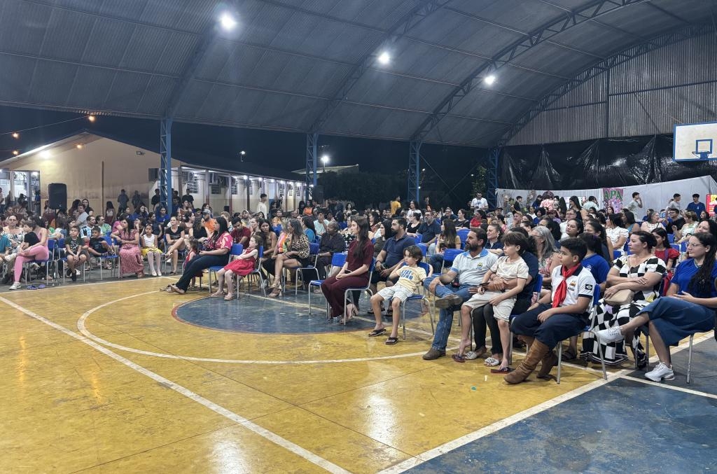 Seduc participa do Semin�rio Municipal do Alfabetiza MT em Peixoto de Azevedo