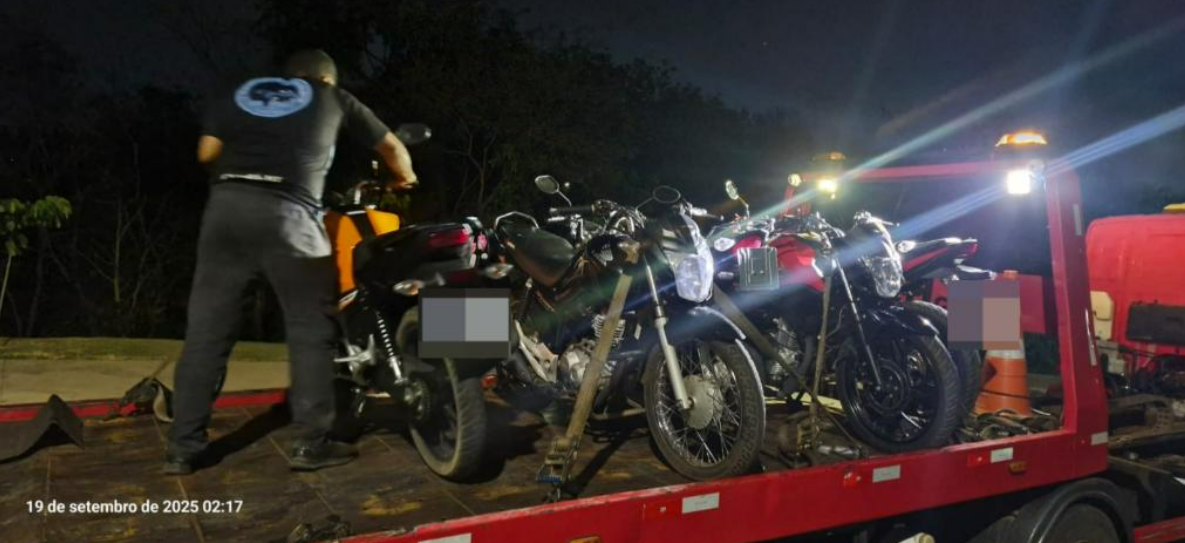 Pol�cia Militar det�m motociclistas por dire��o perigosa e apreende ve�culos em Cuiab�