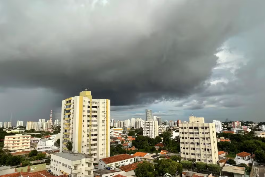 Previs�o do Inmet aponta temporais no Norte e calor intenso em v�rias cidades de MT