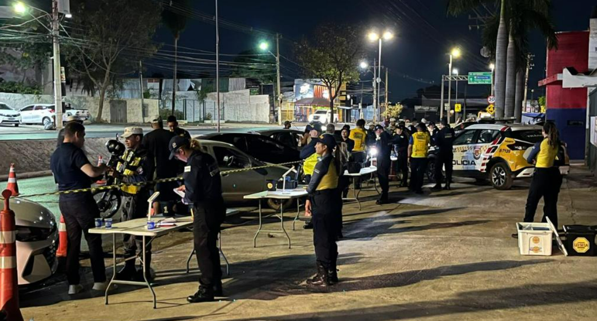 Opera��es Lei Seca na Avenida Miguel Sutil resulta na pris�o de 16 condutores