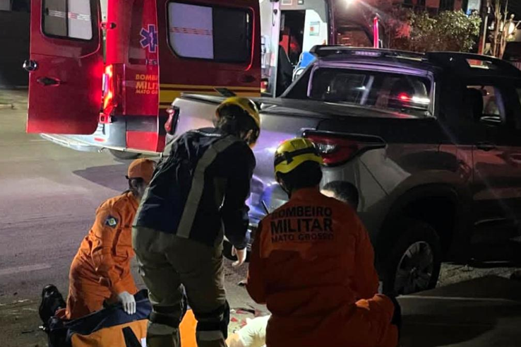 Coliso entre motocicleta e caminhonete deixa homem ferido em Lucas do Rio Verde