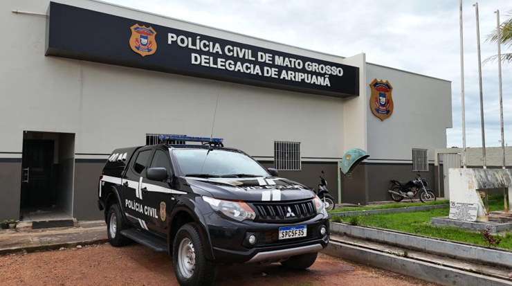 Pol�cia Civil prende tr�s homens e recupera escavadeira furtada avaliada em quase R$ 1,5 milh�o