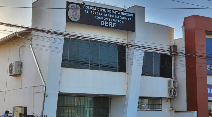 Dupla � presa em flagrante pela Pol�cia Civil por roubo a resid�ncia em Sinop